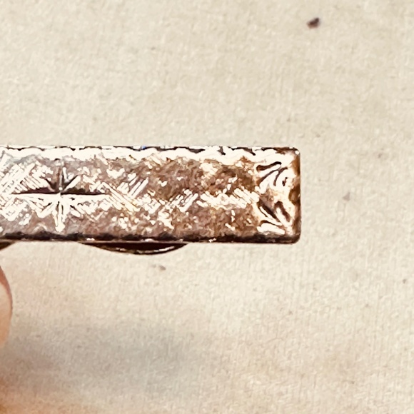 Silver Tone Diamond Cut Starburst Tie Clip Cross Hatch Background Vintage - Picture 8 of 9